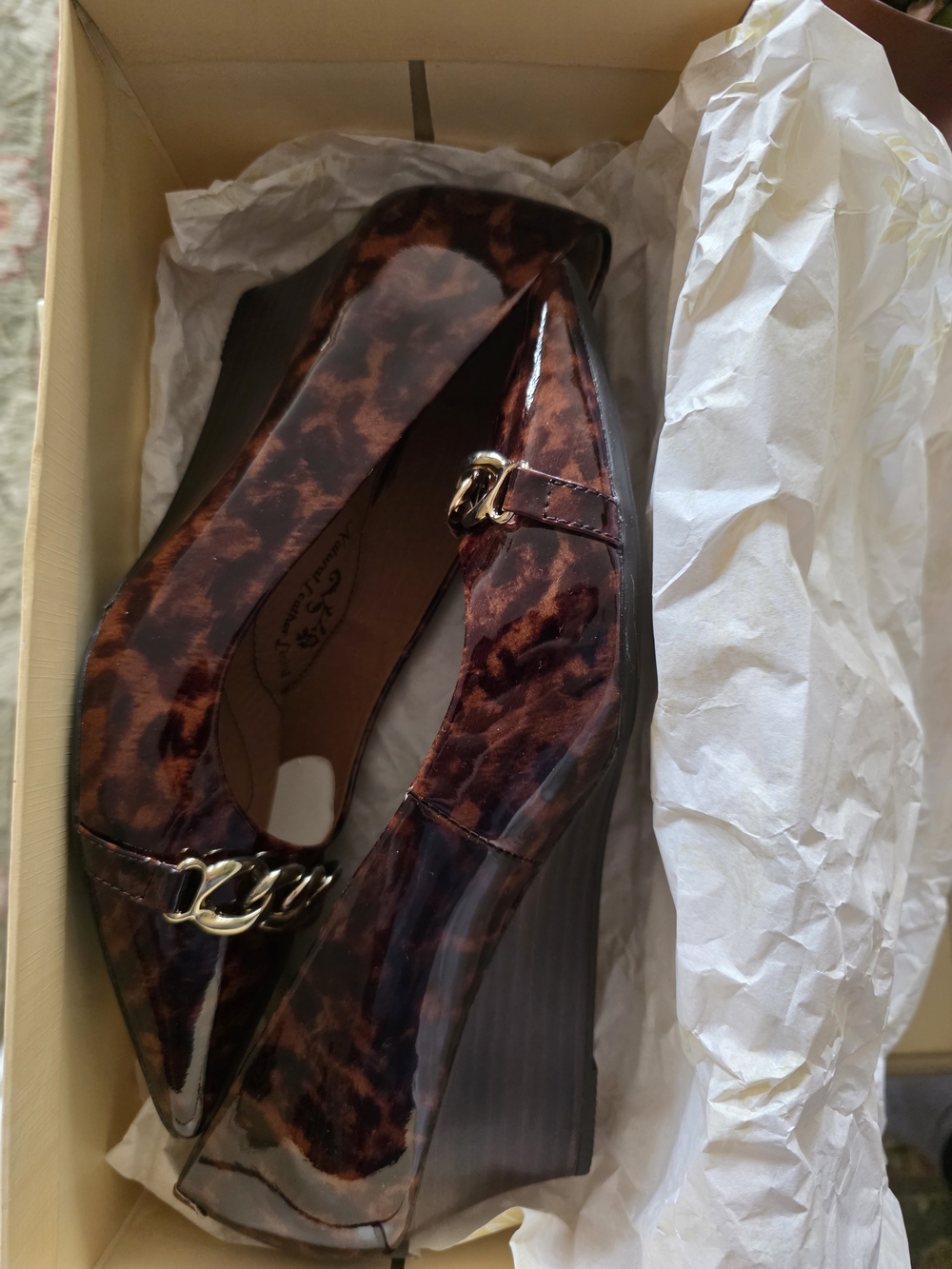 SOFFT Genuine Leather Leopard Print Pointed Toe Wedge Heels - Brown